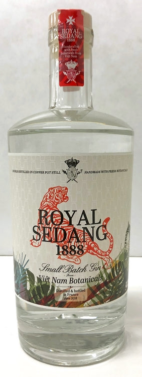 ロイヤル　セダン　ジン　42.2度　500ml
